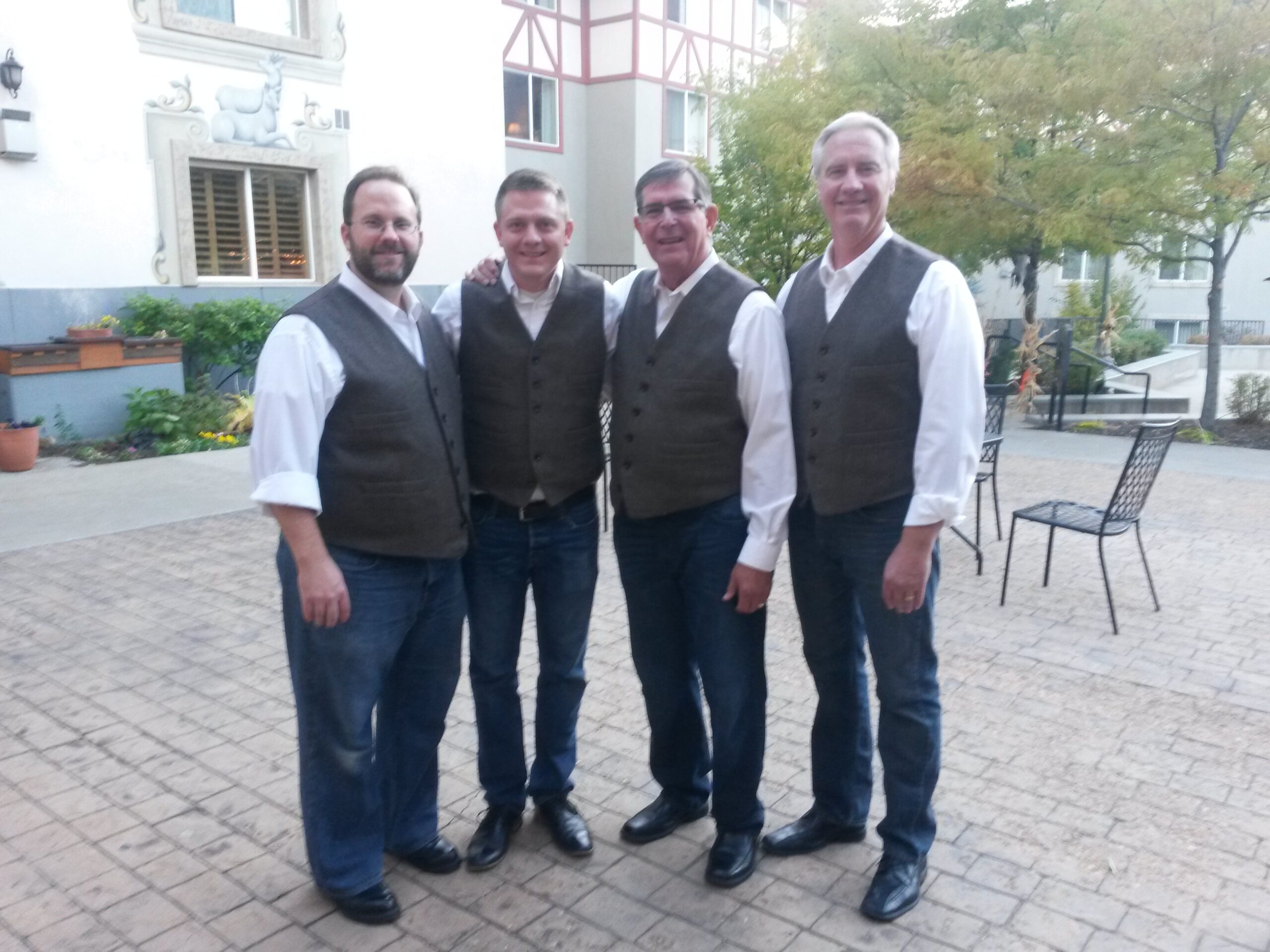 Bonneville Flatts chorus on stage, Rocky Mountain District 2017